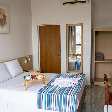 Hotel Dan Inn Barretos By Nacional Inn Extérieur photo