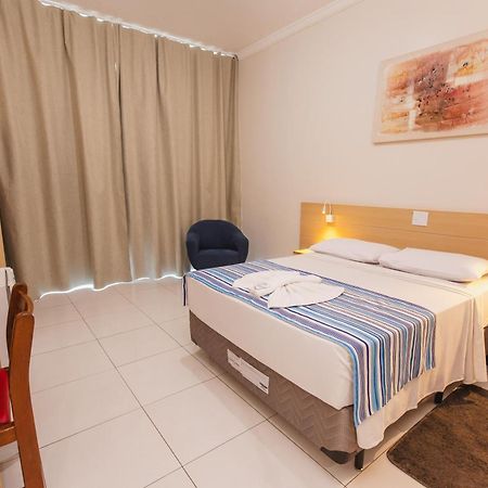 Hotel Dan Inn Barretos By Nacional Inn Extérieur photo