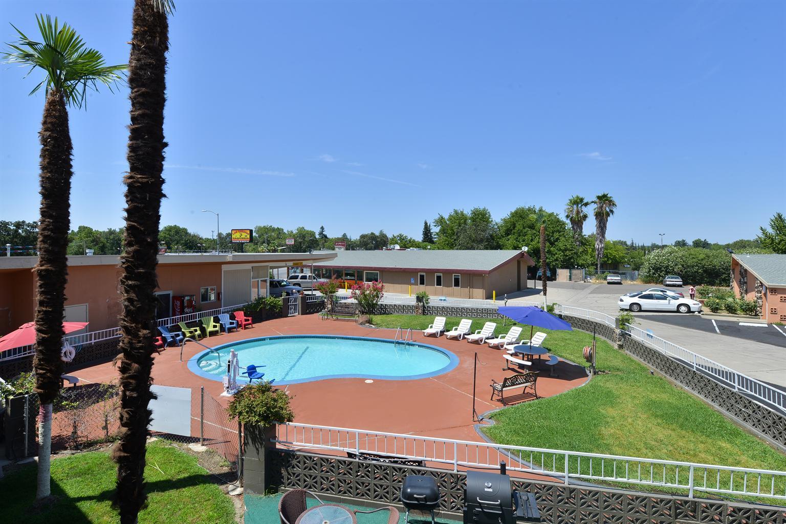 Hotel Dan Inn Barretos By Nacional Inn Extérieur photo