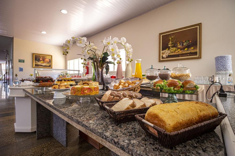 Hotel Dan Inn Barretos By Nacional Inn Extérieur photo