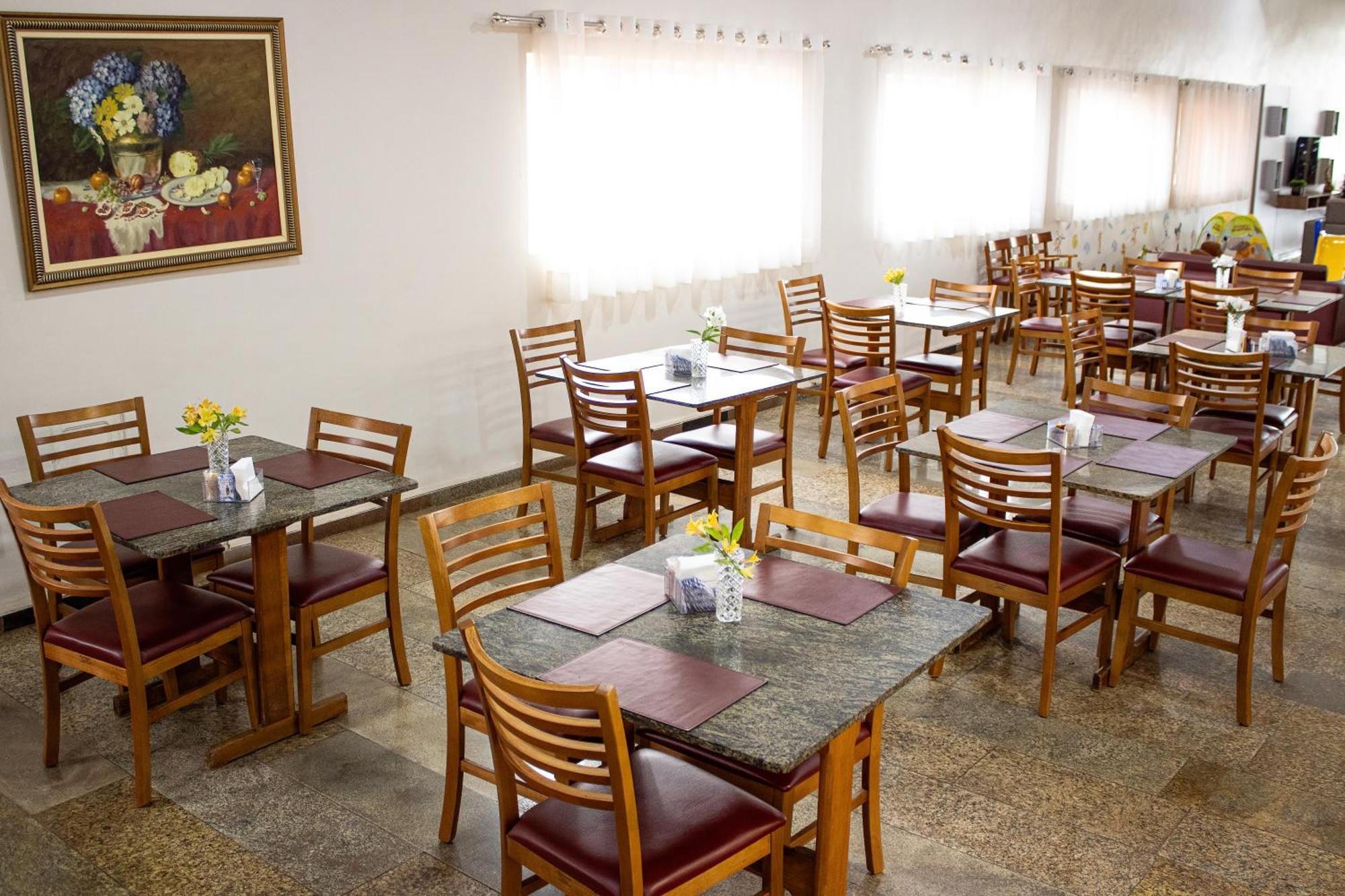 Hotel Dan Inn Barretos By Nacional Inn Extérieur photo
