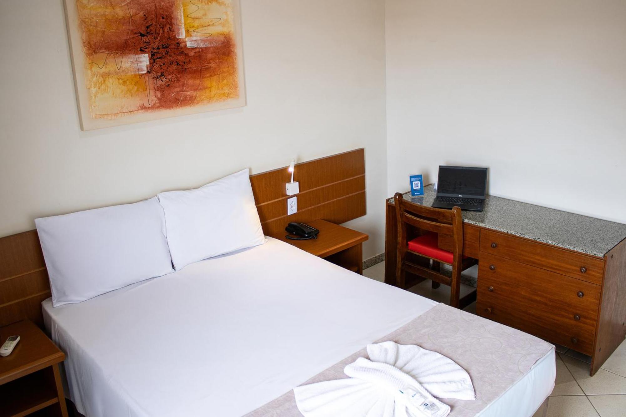 Hotel Dan Inn Barretos By Nacional Inn Extérieur photo