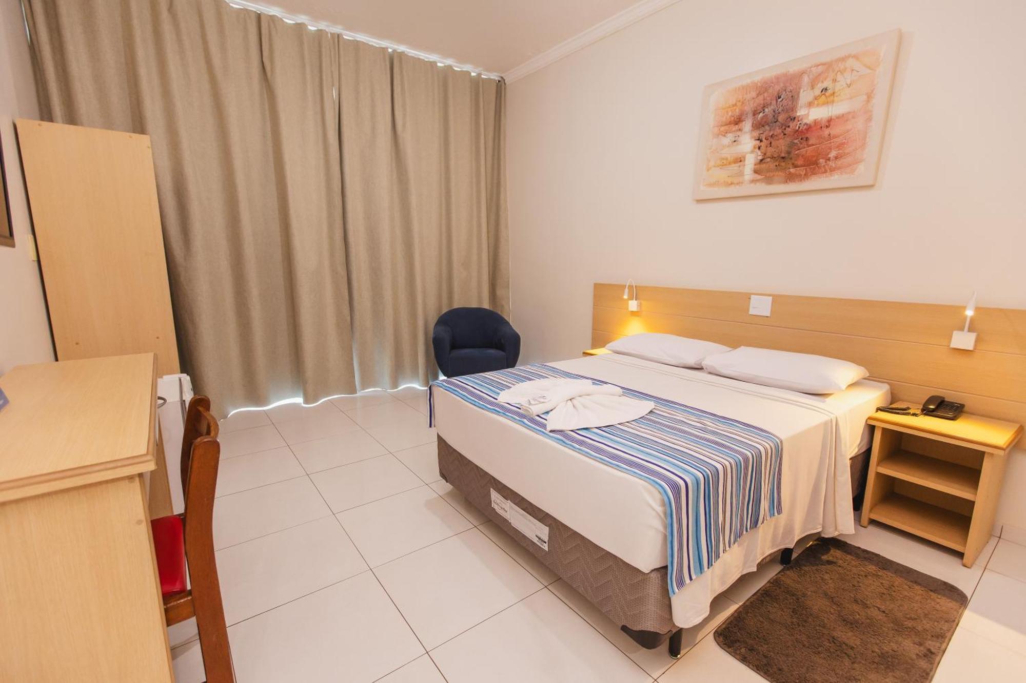 Hotel Dan Inn Barretos By Nacional Inn Extérieur photo