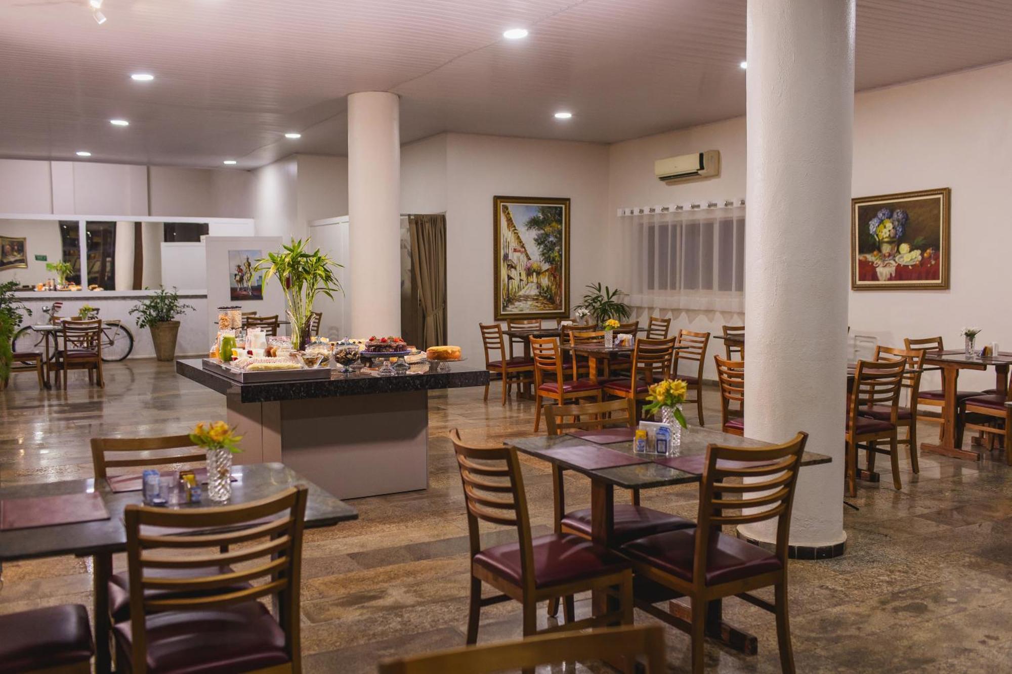 Hotel Dan Inn Barretos By Nacional Inn Extérieur photo